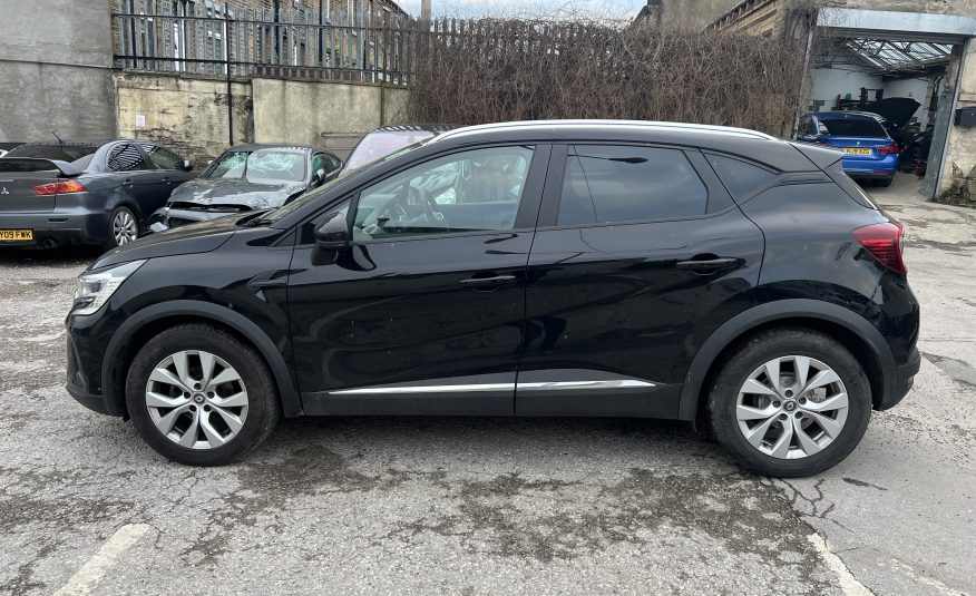 2020 70 RENAULT CAPTUR 1.3 TCe ICONIC UNRECORDED DAMAGED SALVAGE