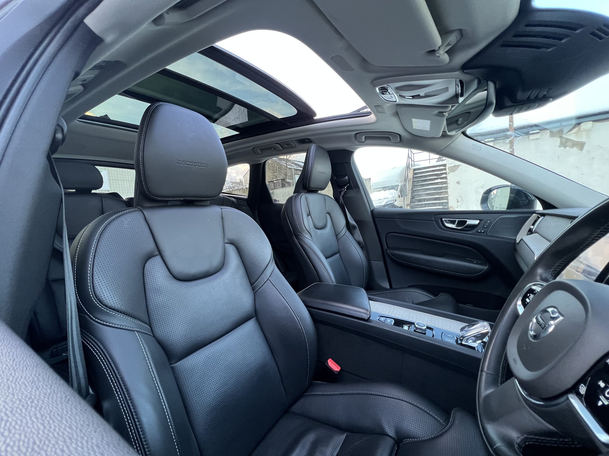 2020 70 VOLVO XC60 2.0 T8 RECHARGE INSCRIPTION PRO UNRECORDED DAMAGED SALVAGE