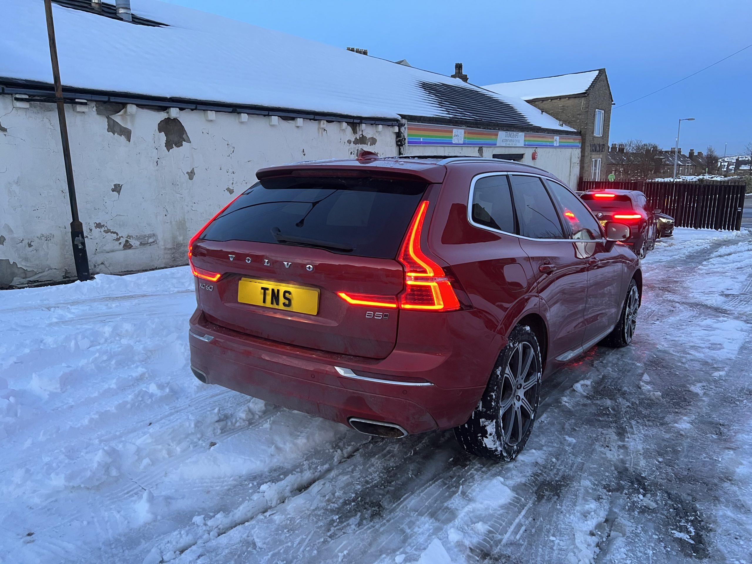 2021 21 VOLVO XC60 2.0 B5 MHEV INSCRIPTION PRO AUTO AWD CAT N DAMAGED SALVAGE