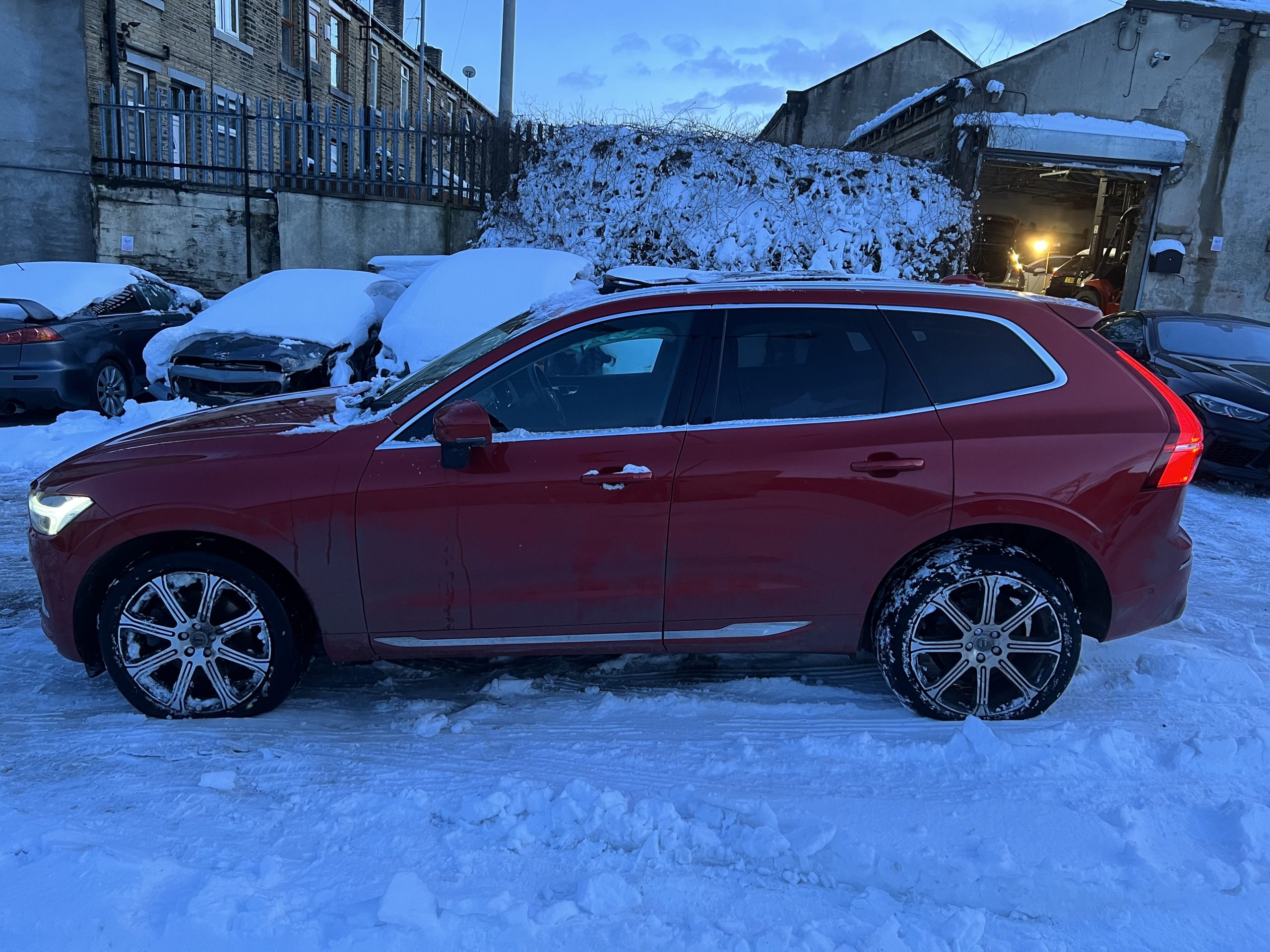 2021 21 VOLVO XC60 2.0 B5 MHEV INSCRIPTION PRO AUTO AWD CAT N DAMAGED SALVAGE