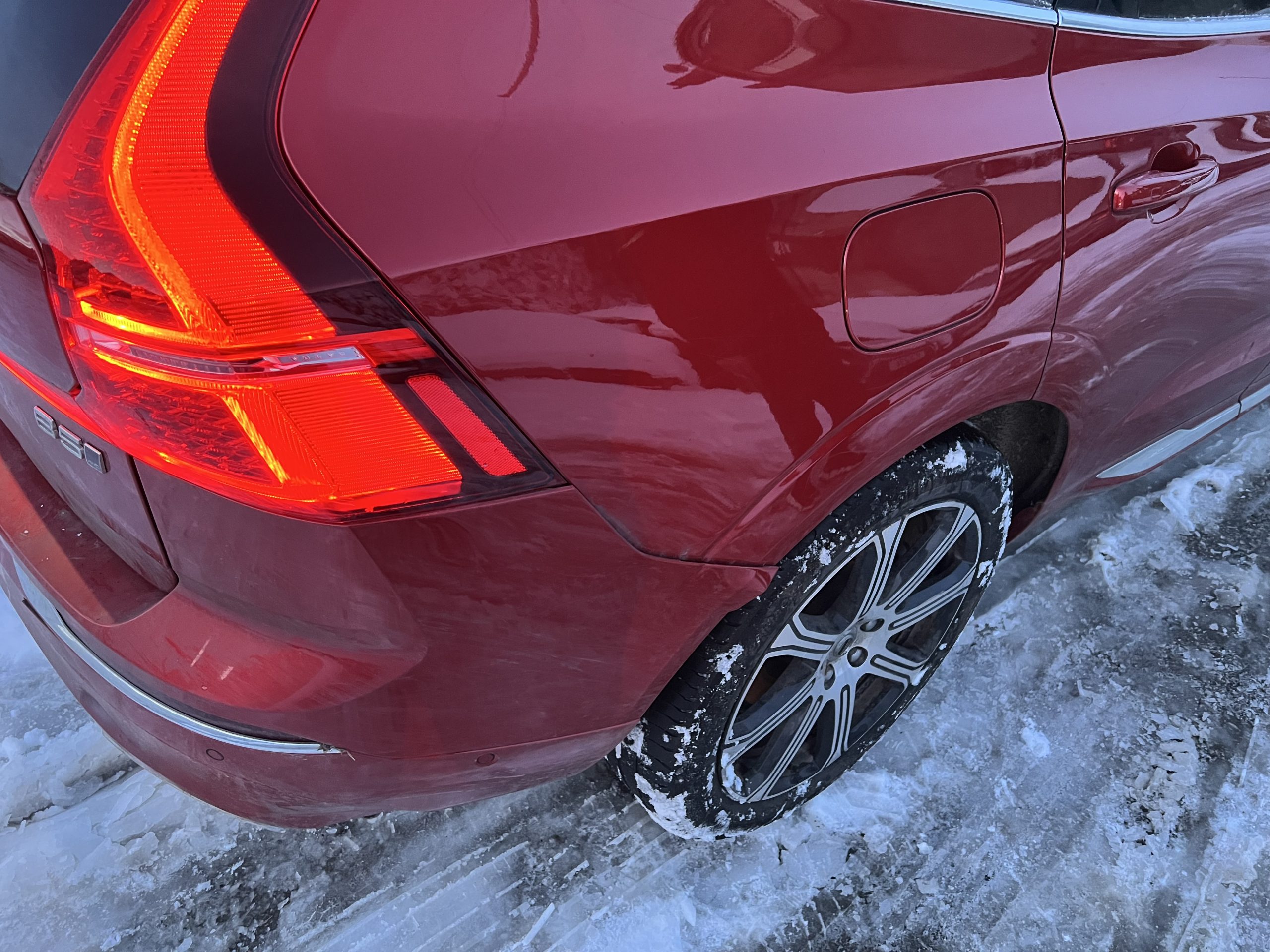 2021 21 VOLVO XC60 2.0 B5 MHEV INSCRIPTION PRO AUTO AWD CAT N DAMAGED SALVAGE