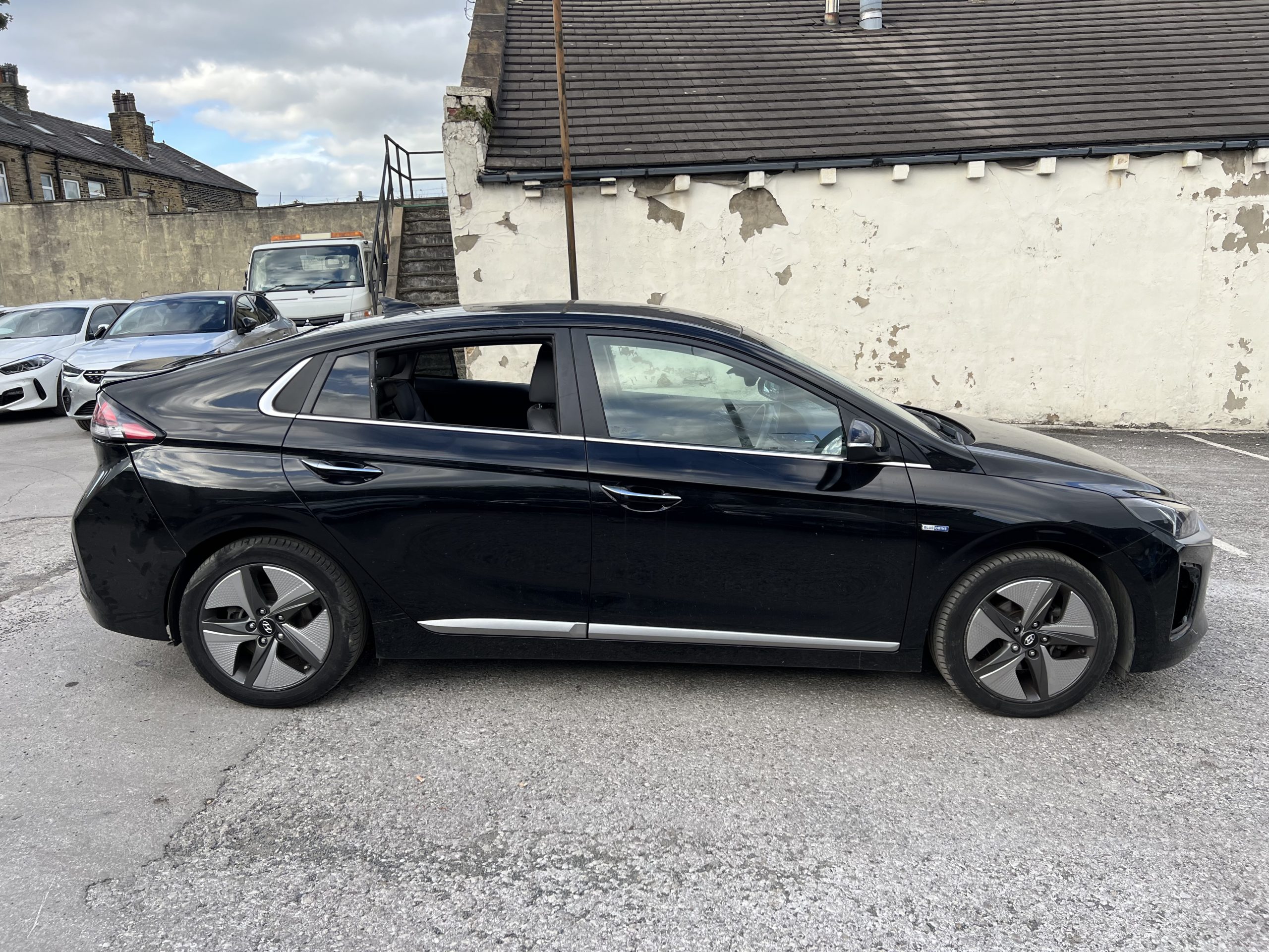 2021 HYUNDAI IONIQ 1.6 h-GDi PREMIUM SE DCT AUTO EURO 6 CAT N DAMAGED SALVAGE