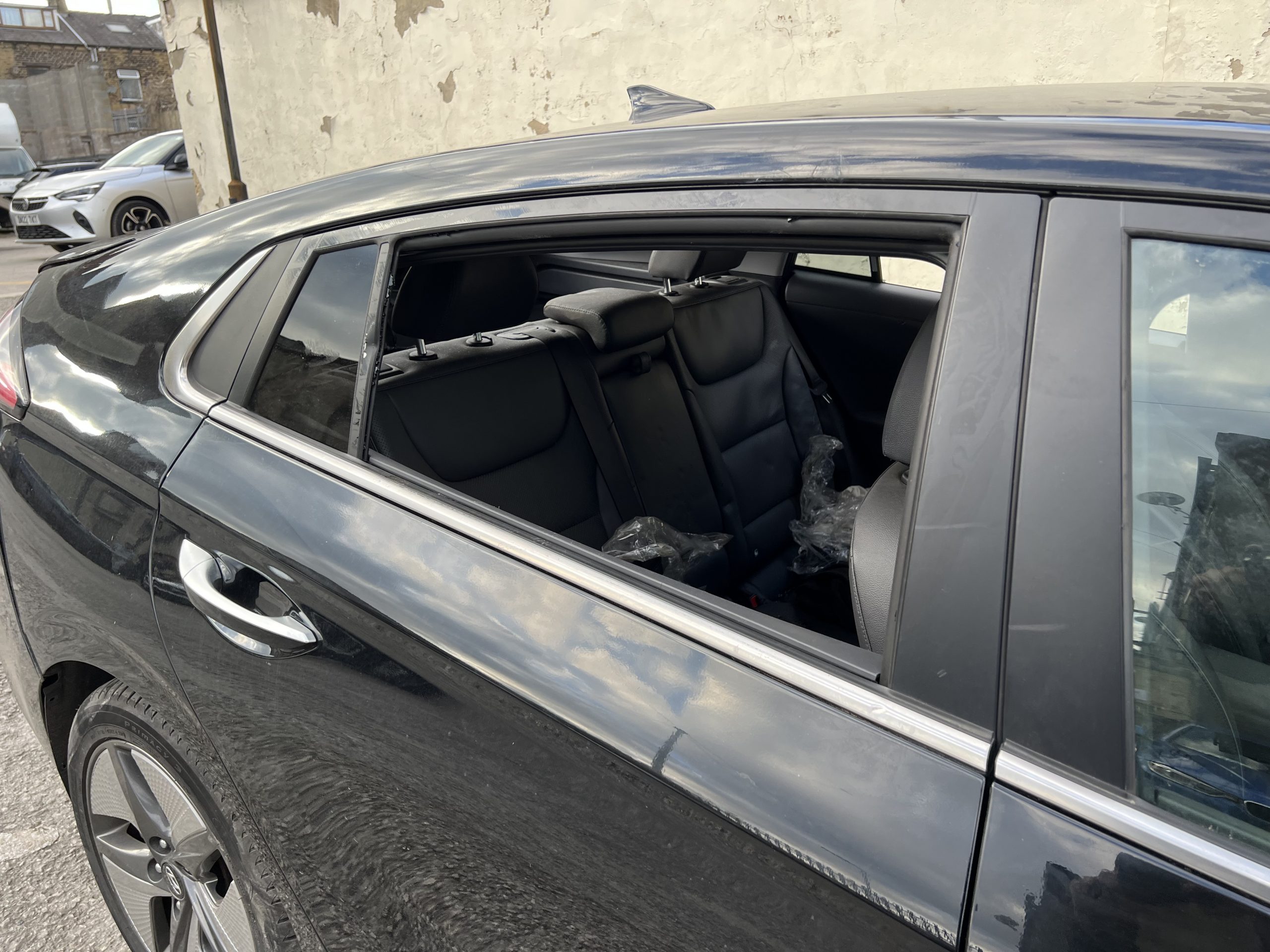 2021 HYUNDAI IONIQ 1.6 h-GDi PREMIUM SE DCT AUTO EURO 6 CAT N DAMAGED SALVAGE