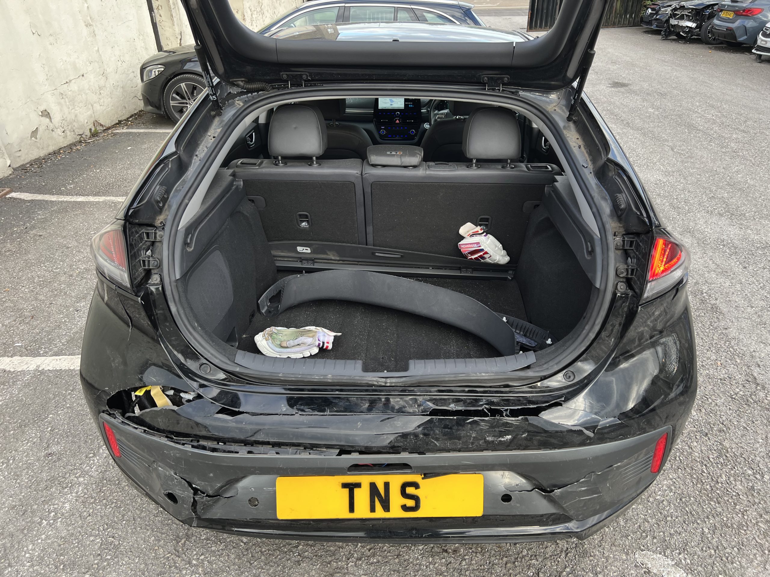 2021 HYUNDAI IONIQ 1.6 h-GDi PREMIUM SE DCT AUTO EURO 6 CAT N DAMAGED SALVAGE