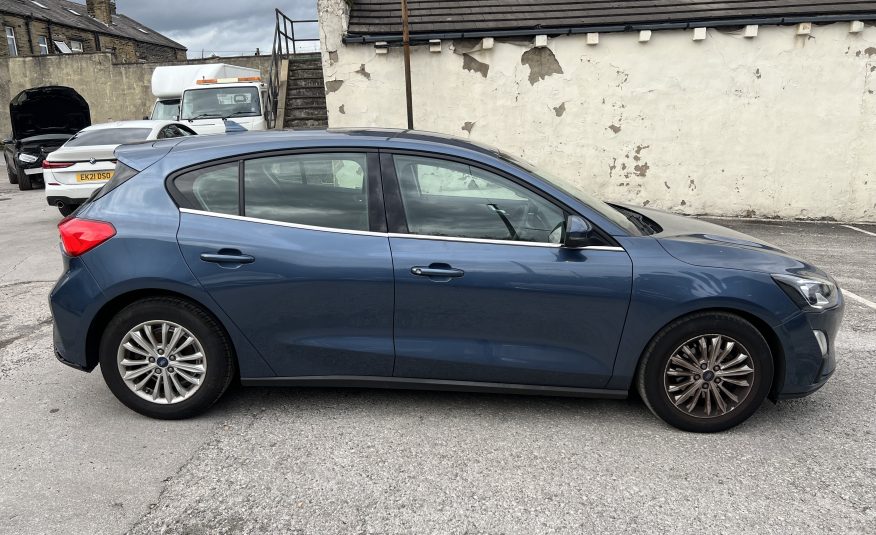 2021 21 FORD FOCUS 1.0T ECOBOOST TITANIUM AUTO EURO 6 CAT S DAMAGED SALVAGE