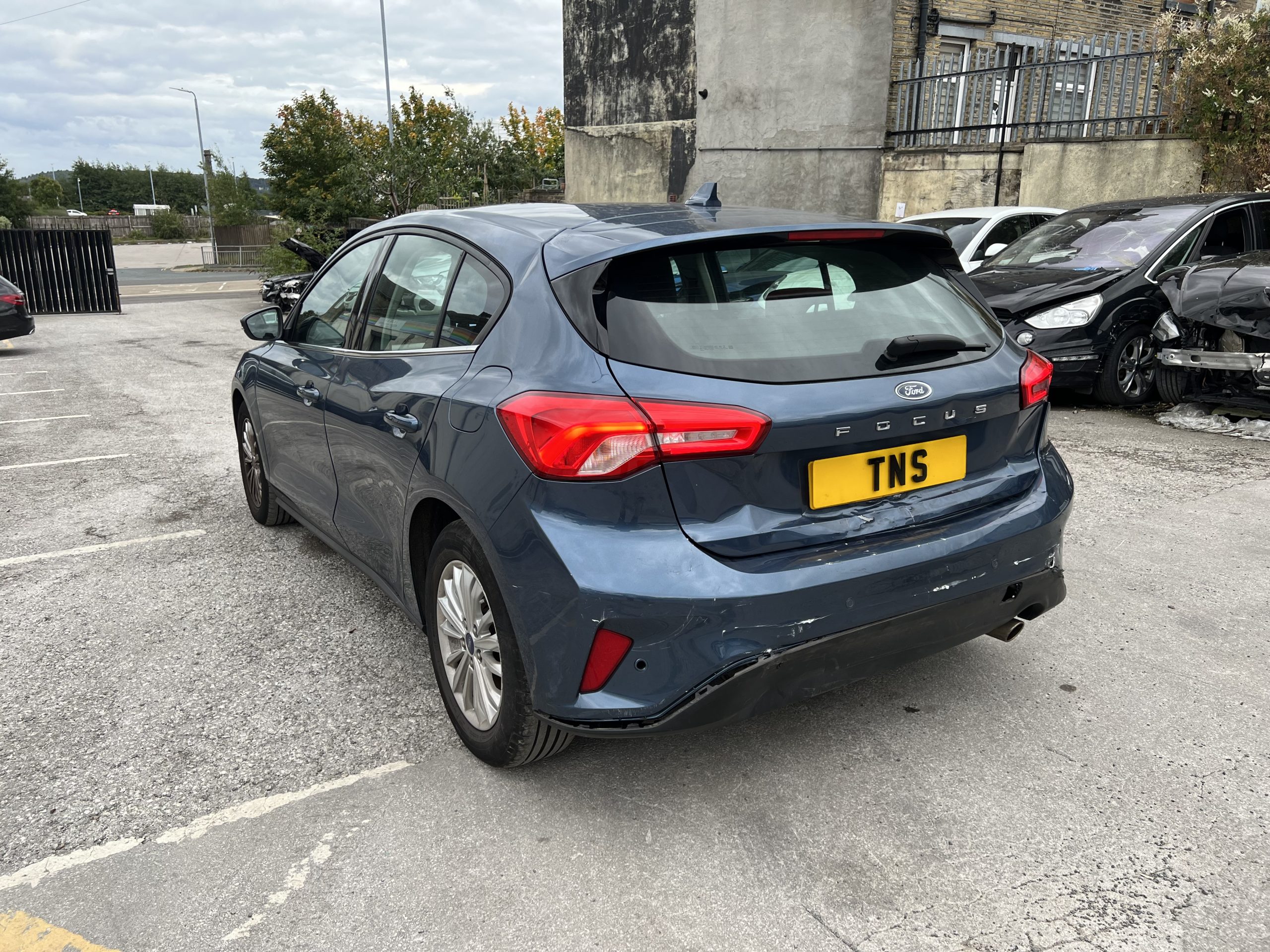 2021 21 FORD FOCUS 1.0T ECOBOOST TITANIUM AUTO EURO 6 CAT S DAMAGED SALVAGE
