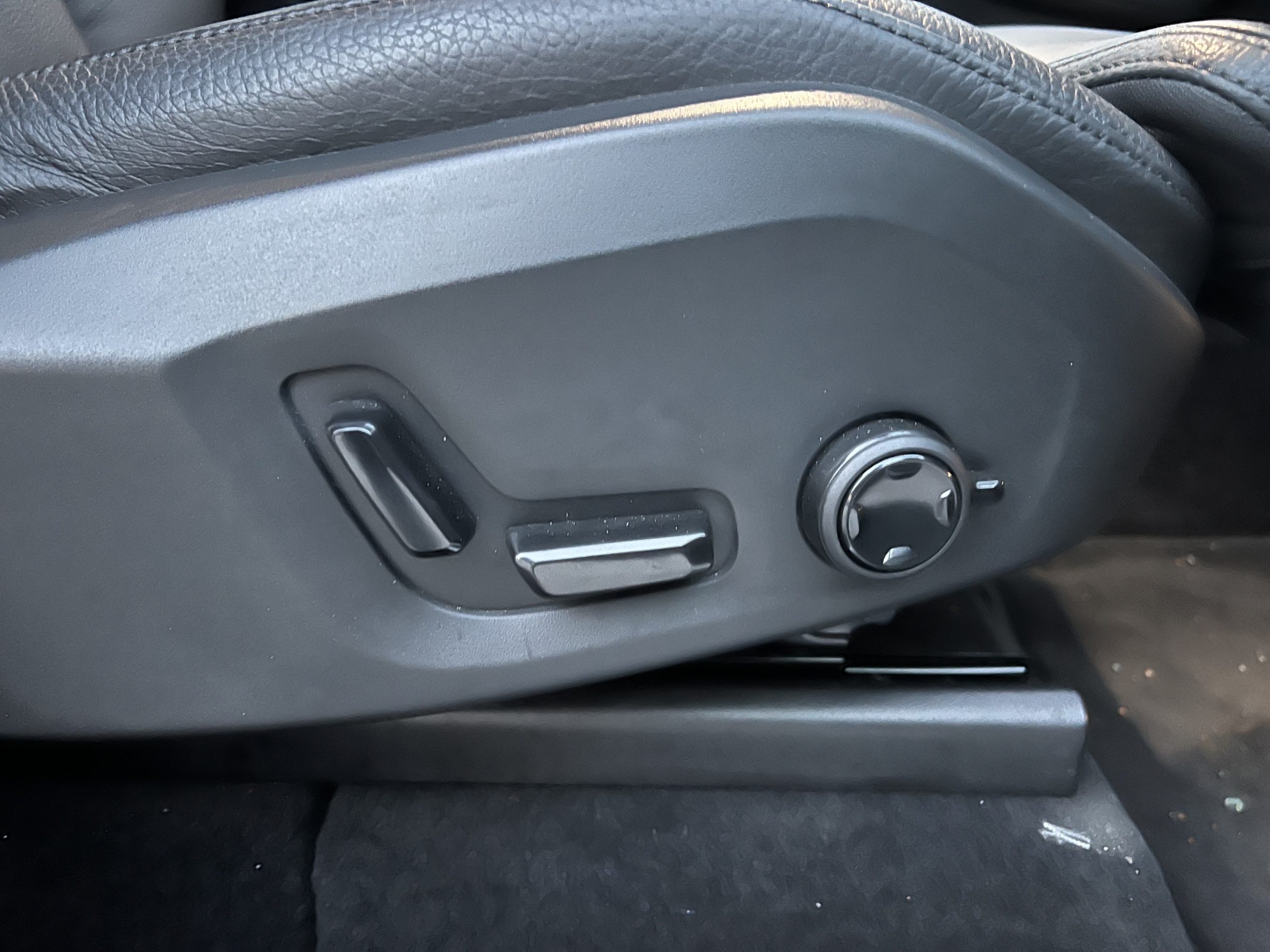 2023 23 VOLVO XC90 2.0 B5 MHEV CORE AUTO 4WD EURO 6 CAT S DAMAGED SALVAGE