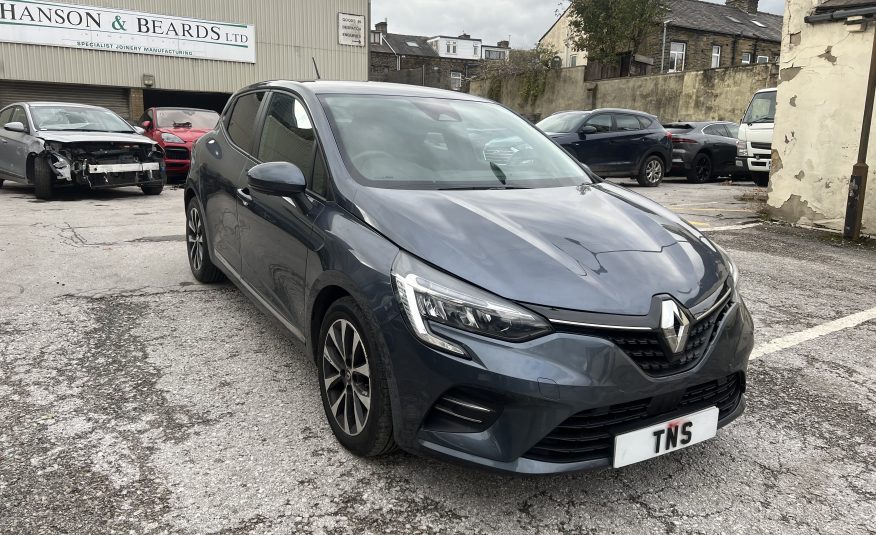 2020 70 RENAULT CLIO 1.0 TCe ICONIC CVT A7 AUTO EURO 6 CAT S DAMAGED SALVAGE