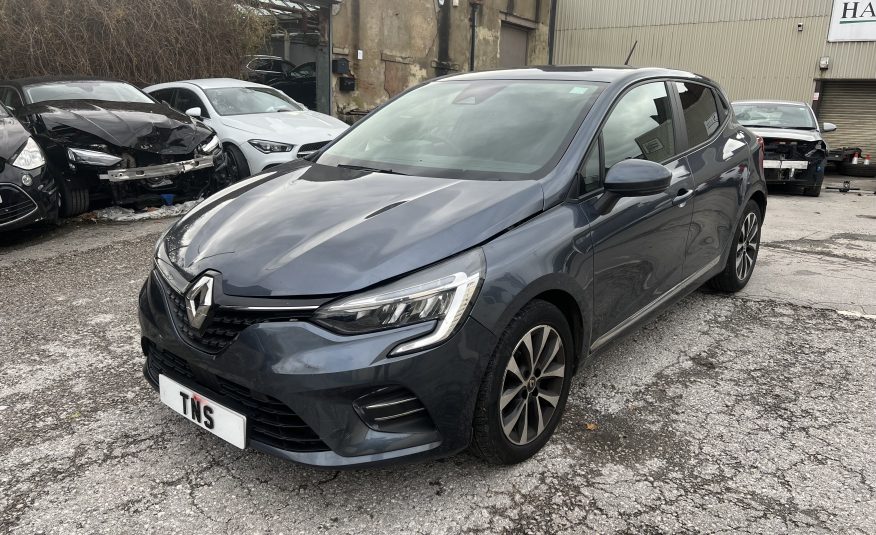 2020 70 RENAULT CLIO 1.0 TCe ICONIC CVT A7 AUTO EURO 6 CAT S DAMAGED SALVAGE