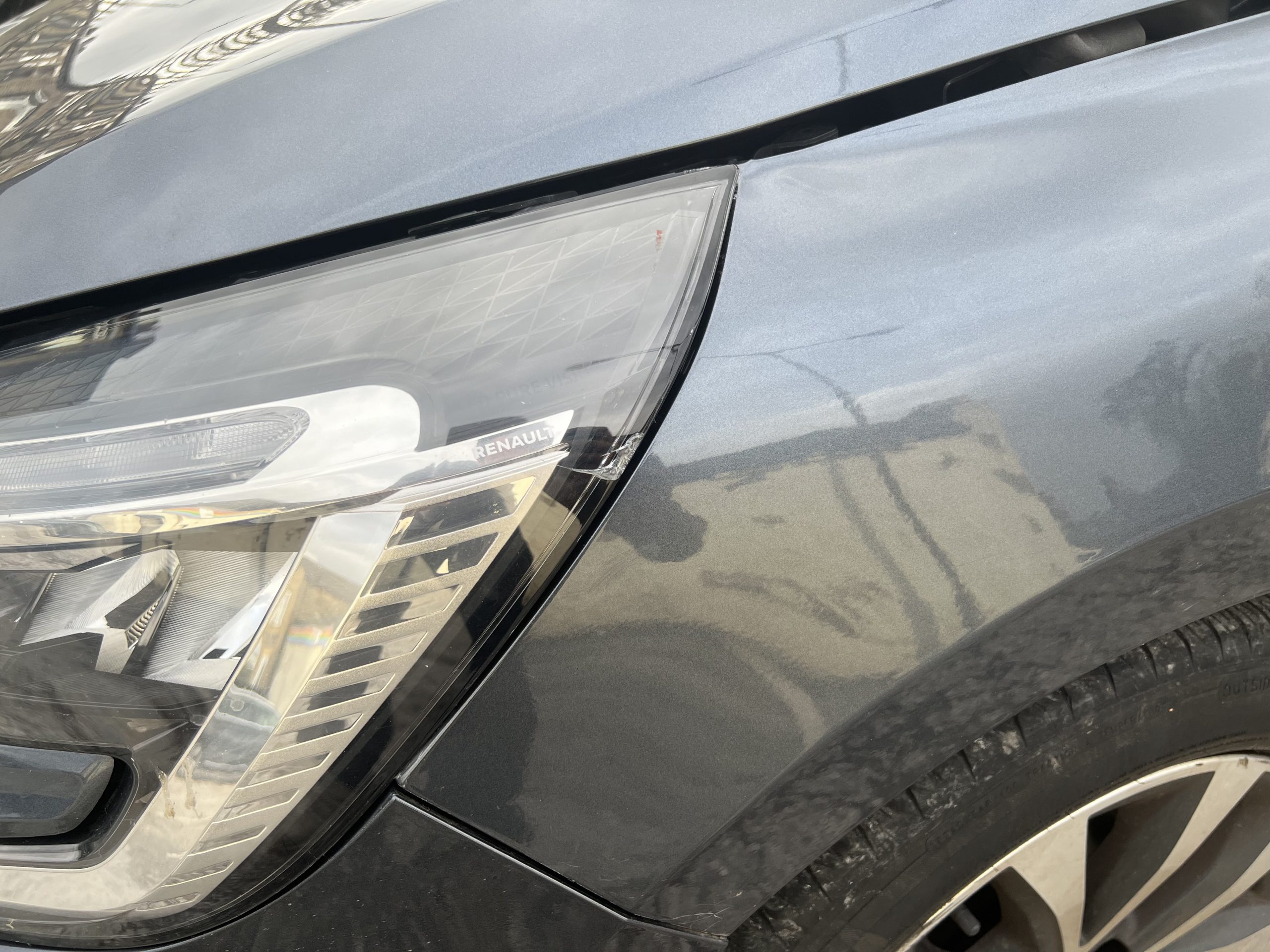 2020 70 RENAULT CLIO 1.0 TCe ICONIC CVT A7 AUTO EURO 6 CAT S DAMAGED SALVAGE