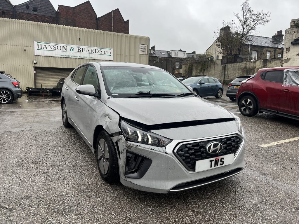 2021 71 HYUNDAI IONIQ 1.6 h-GDi PREMIUM HEV DCT AUTO CAT S DAMAGED SALVAGE