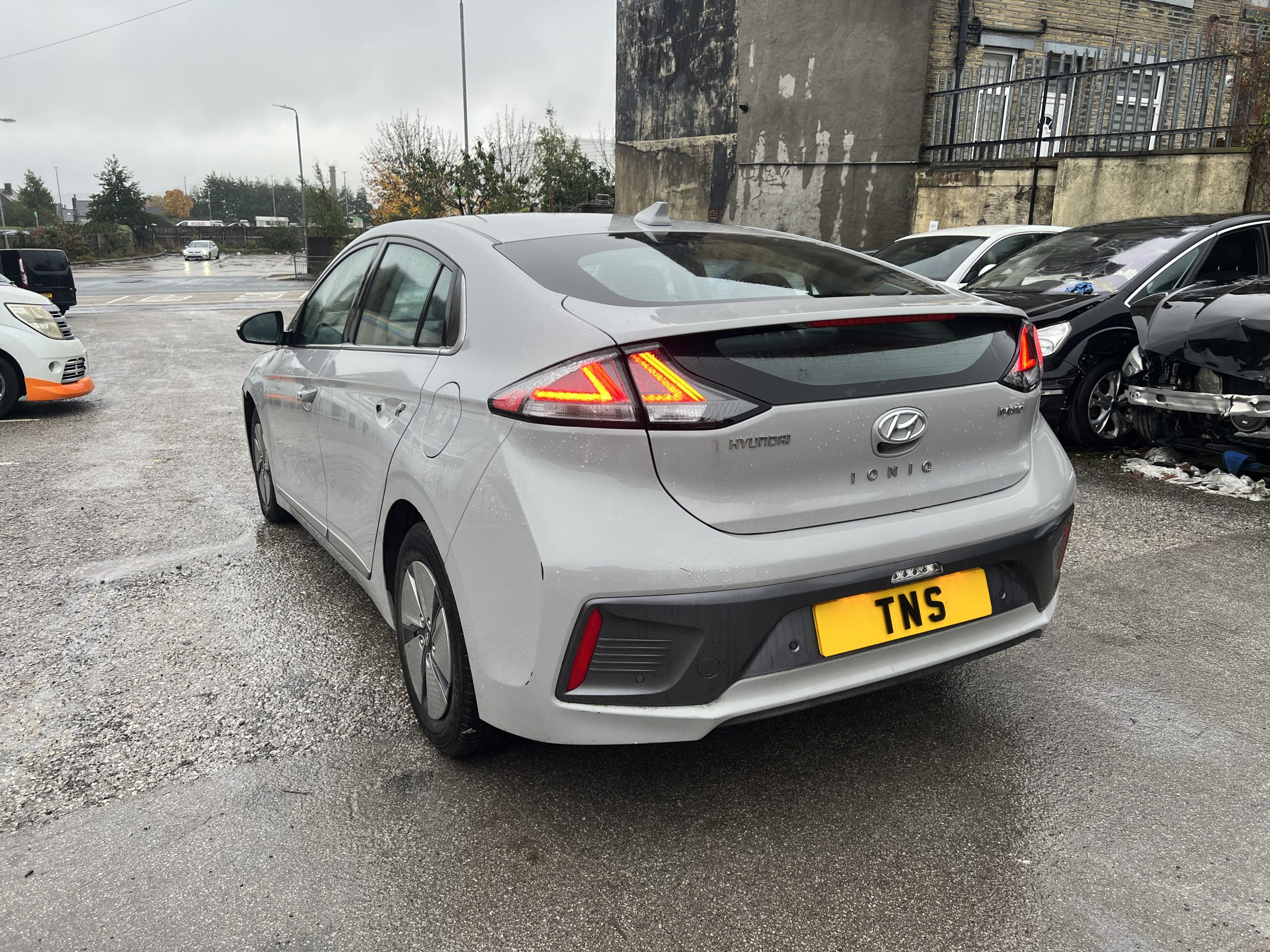 2021 71 HYUNDAI IONIQ 1.6 h-GDi PREMIUM HEV DCT AUTO CAT S DAMAGED SALVAGE