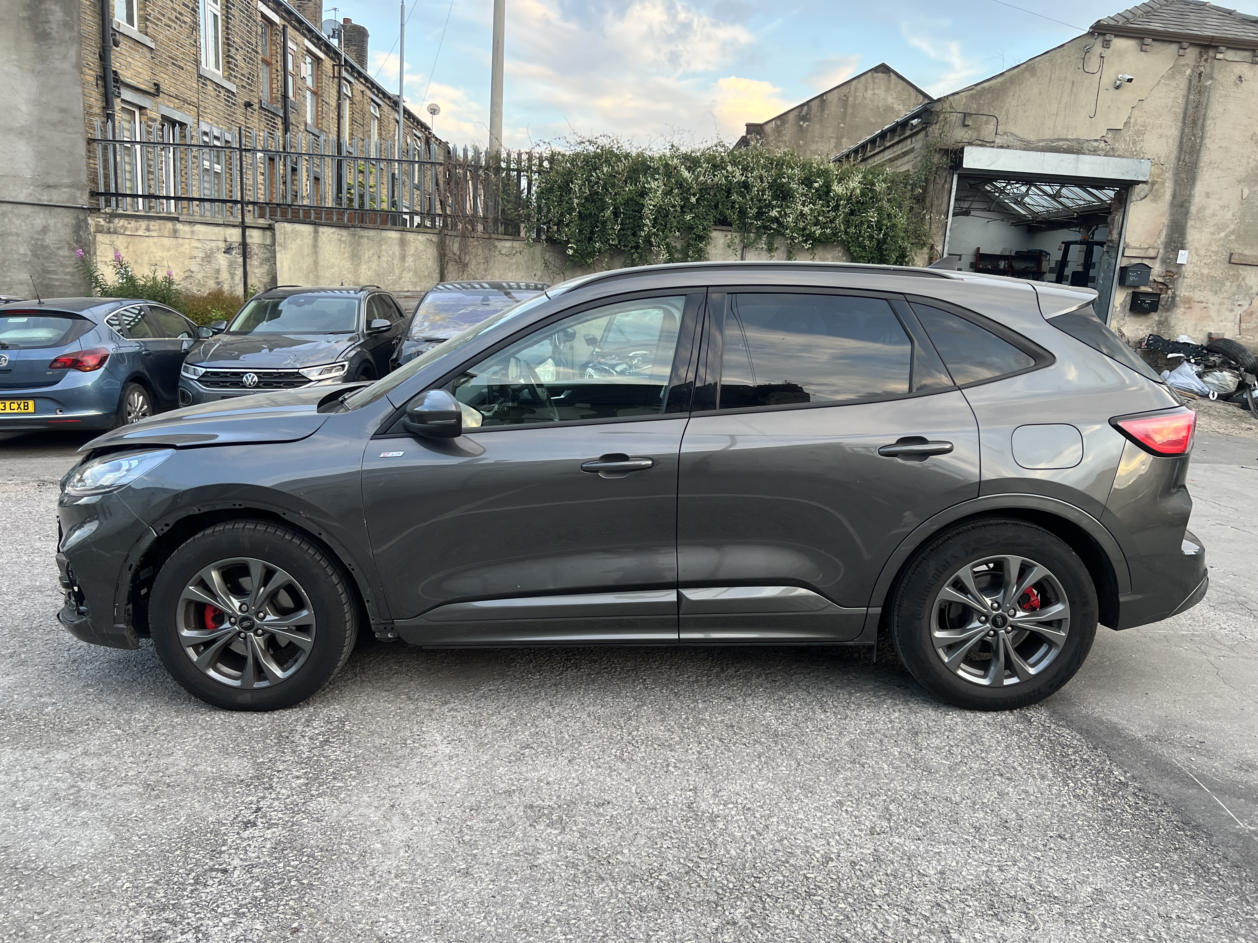 2024 FORD KUGA 1.5T ECOBOOST ST-LINE EDITION CAT S DAMAGED SALVAGE