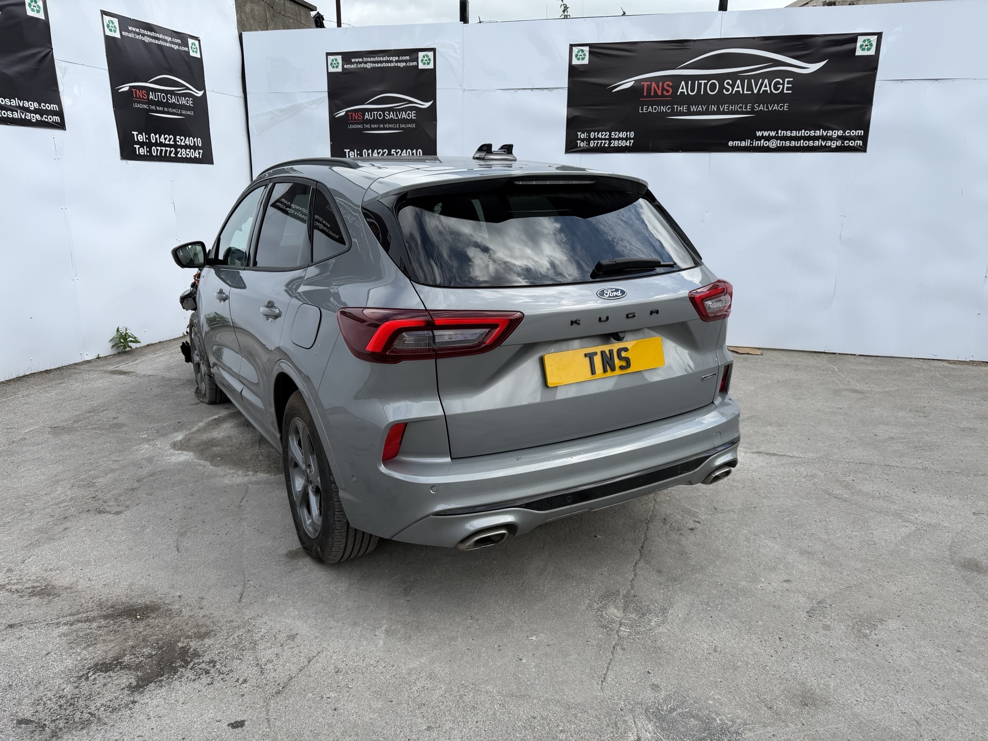 2024 74 FORD KUGA 2.5 DURATEC ST-LINE PLUG IN AUTO CVT CAT S DAMAGED SALVAGE