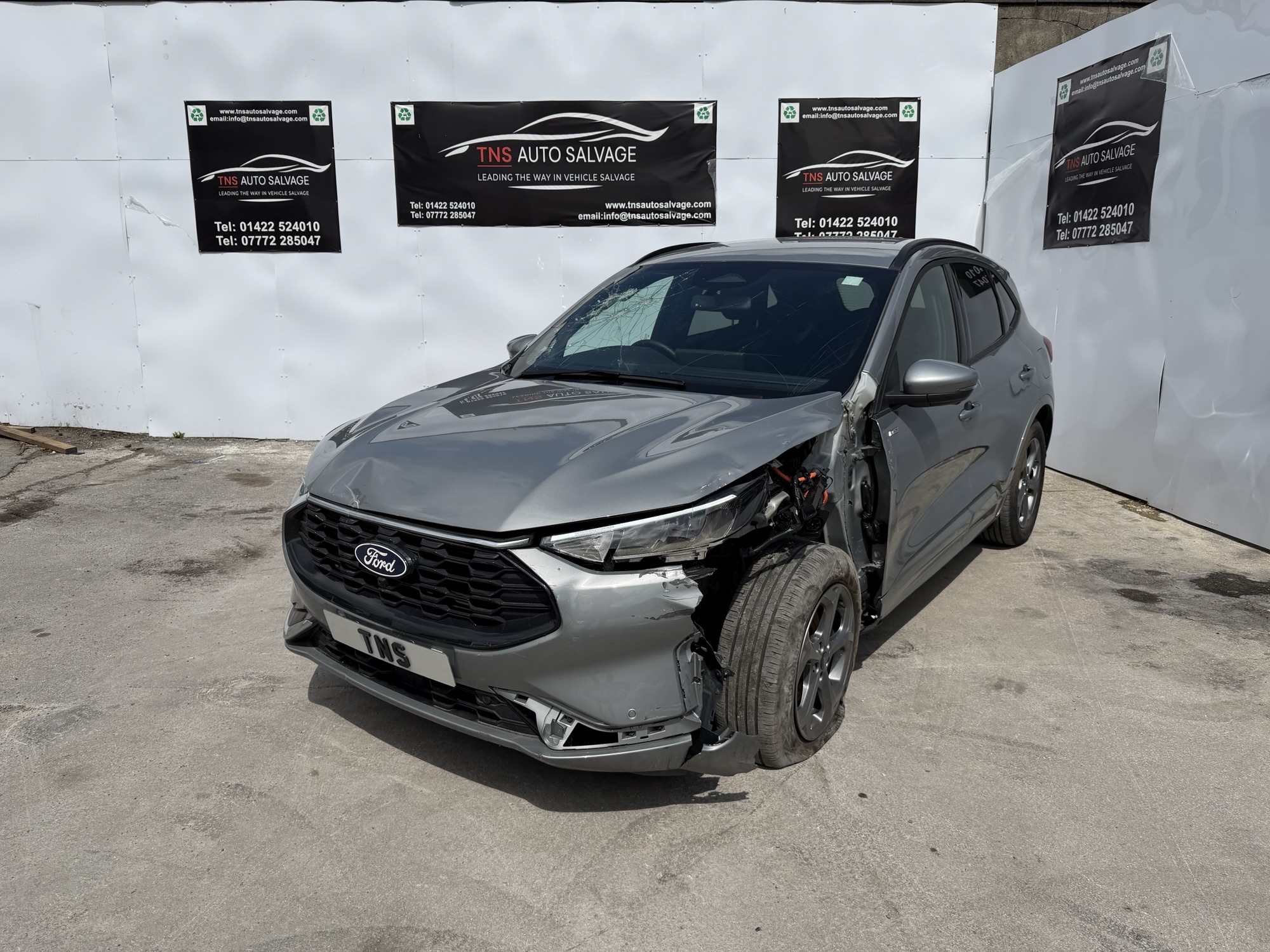 2024 74 FORD KUGA 2.5 DURATEC ST-LINE PLUG IN AUTO CVT CAT S DAMAGED SALVAGE