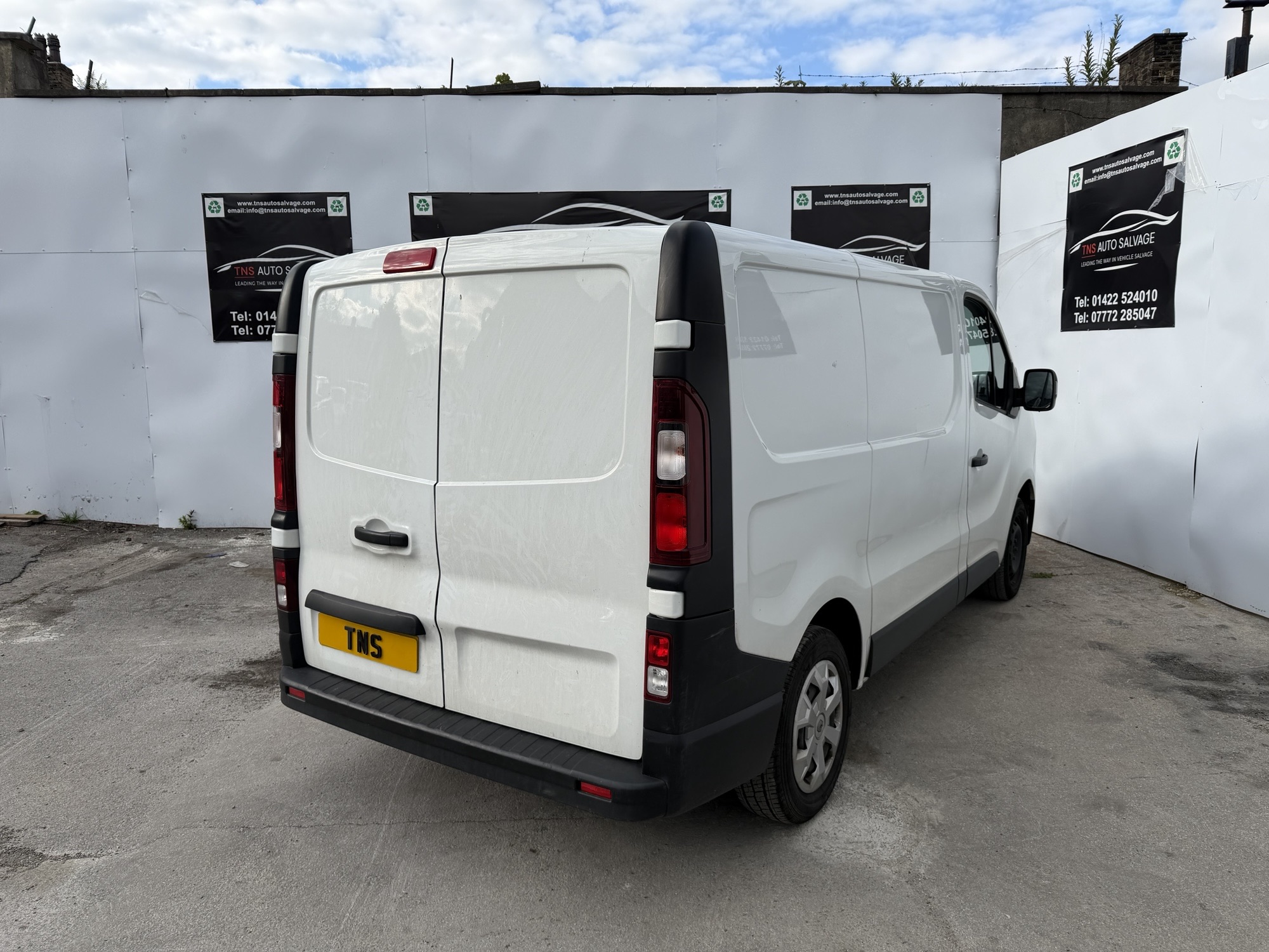 2022 72 RENAULT TRAFIC 2.0 dCi BLUE SL28 BUSINESS L1 H1 UNRECORDED DAMAGED SALVAGE