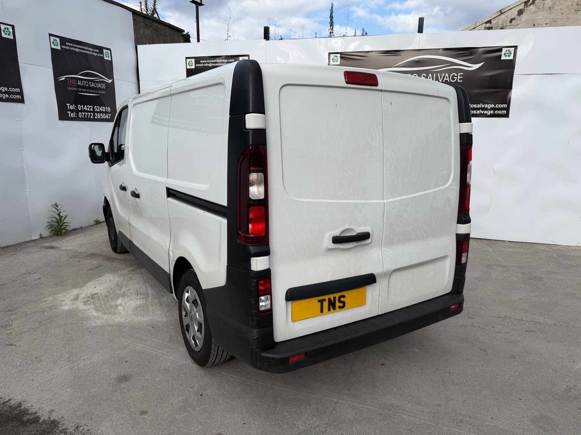 2022 72 RENAULT TRAFIC 2.0 dCi BLUE SL28 BUSINESS L1 H1 UNRECORDED DAMAGED SALVAGE