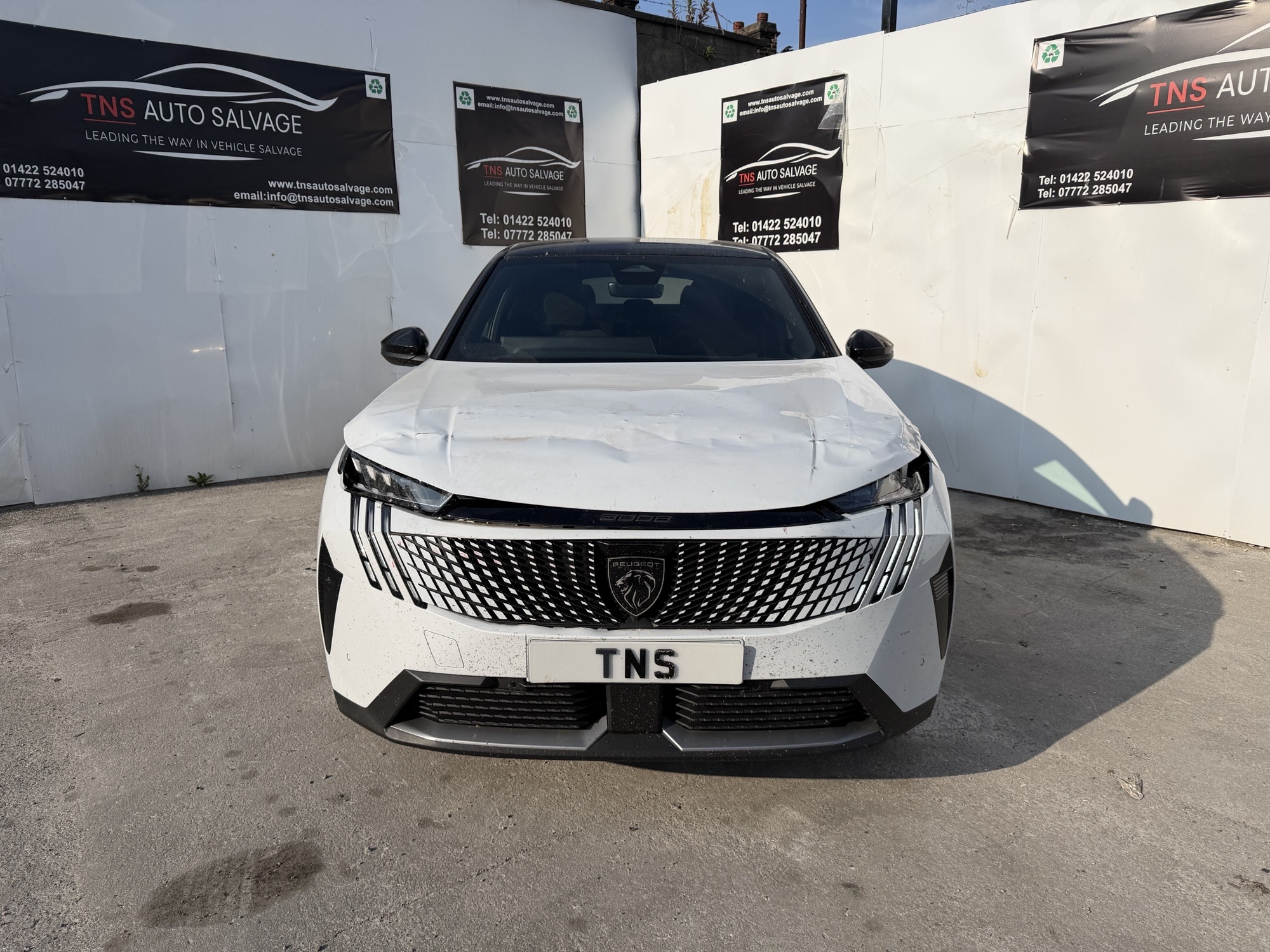 2024 74 PEUGEOT 3008 1.2 AUTO PETROL HYBRID GT e-DSC6 CAT N DAMAGED SALVAGE