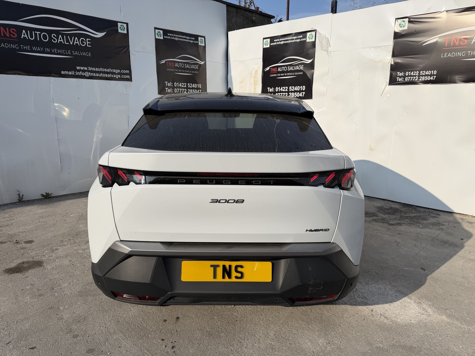 2024 74 PEUGEOT 3008 1.2 AUTO PETROL HYBRID GT e-DSC6 CAT N DAMAGED SALVAGE