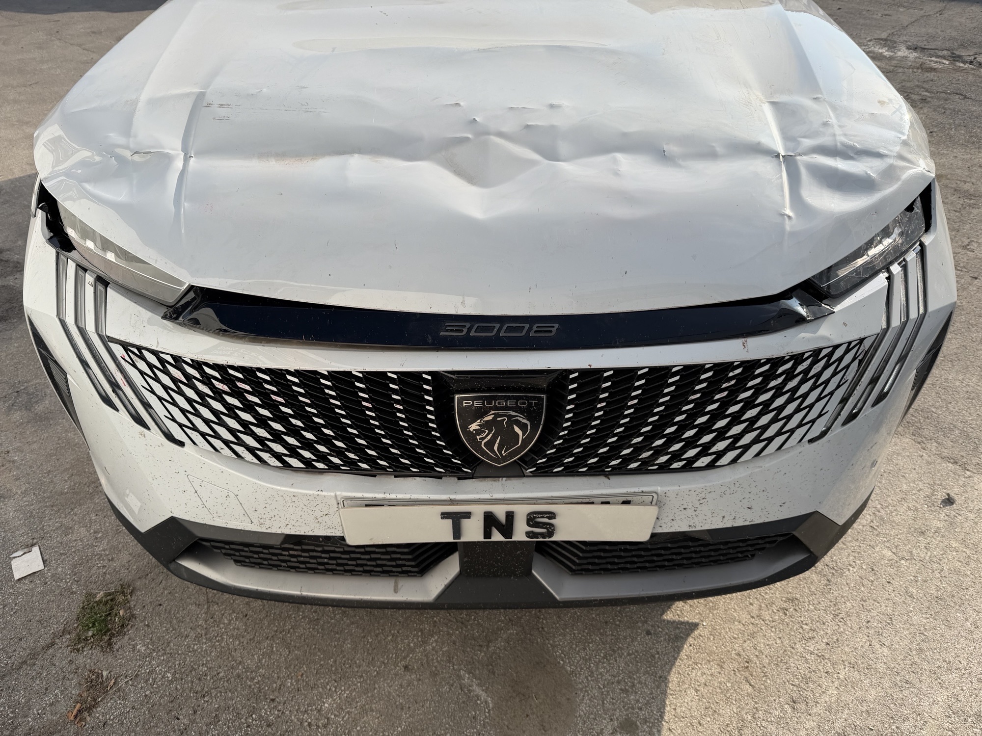 2024 74 PEUGEOT 3008 1.2 AUTO PETROL HYBRID GT e-DSC6 CAT N DAMAGED SALVAGE