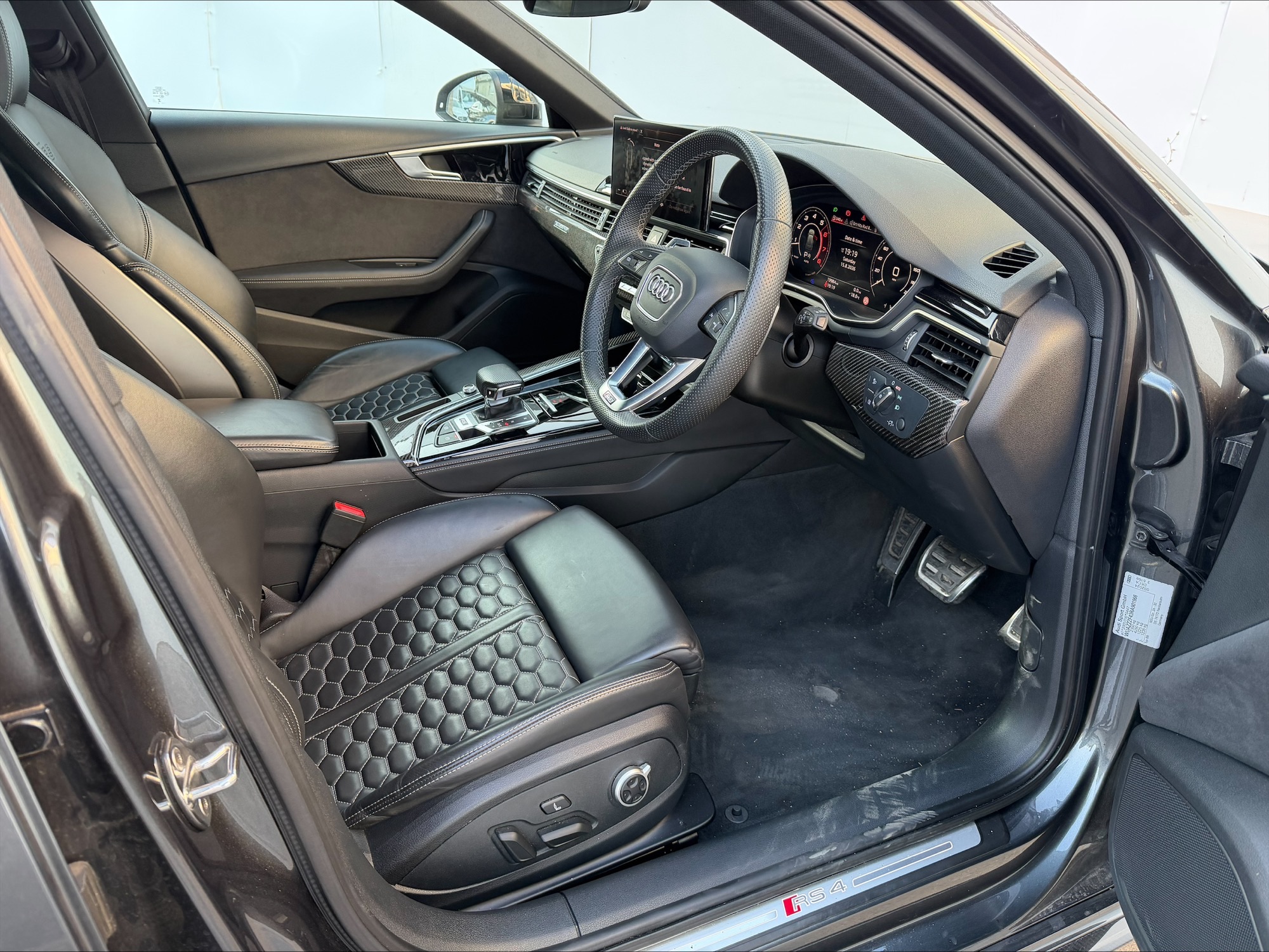 2024 74 AUDI RS4 AVANT 2.9 TFSI AUTO V6 CARBON BLACK UNRECORDED DAMAGED SALVAGE
