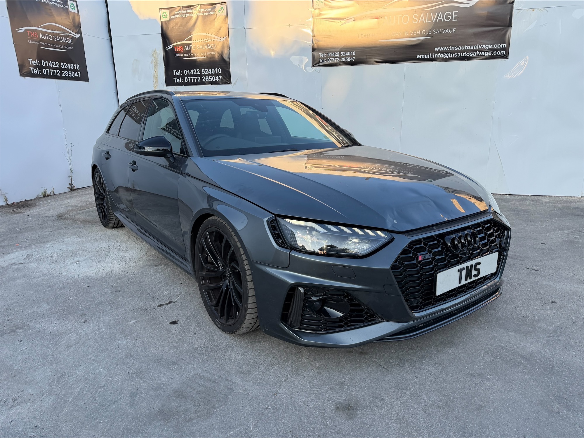 2024 74 AUDI RS4 AVANT 2.9 TFSI AUTO V6 CARBON BLACK UNRECORDED DAMAGED SALVAGE